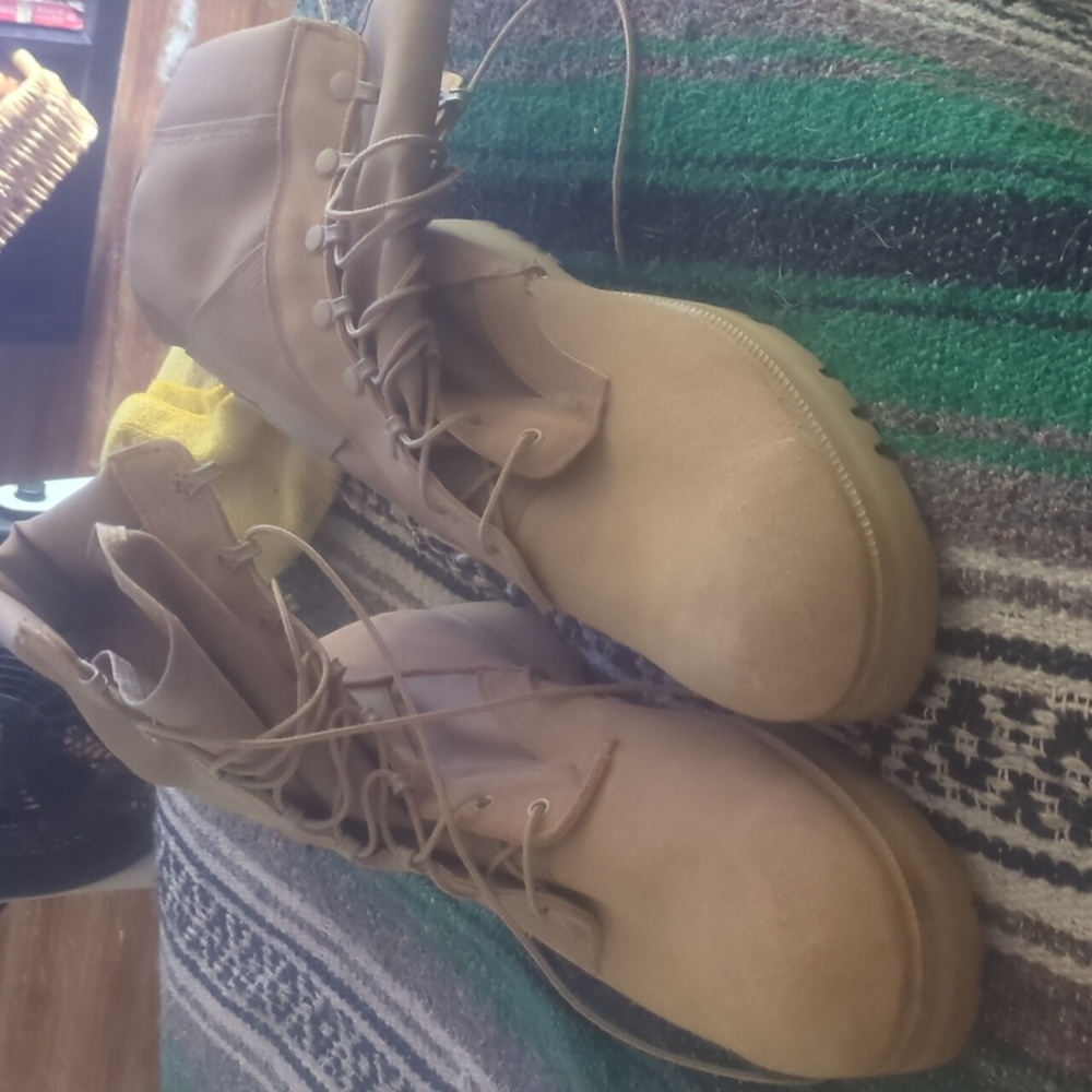 Men's Vibram Military Boots